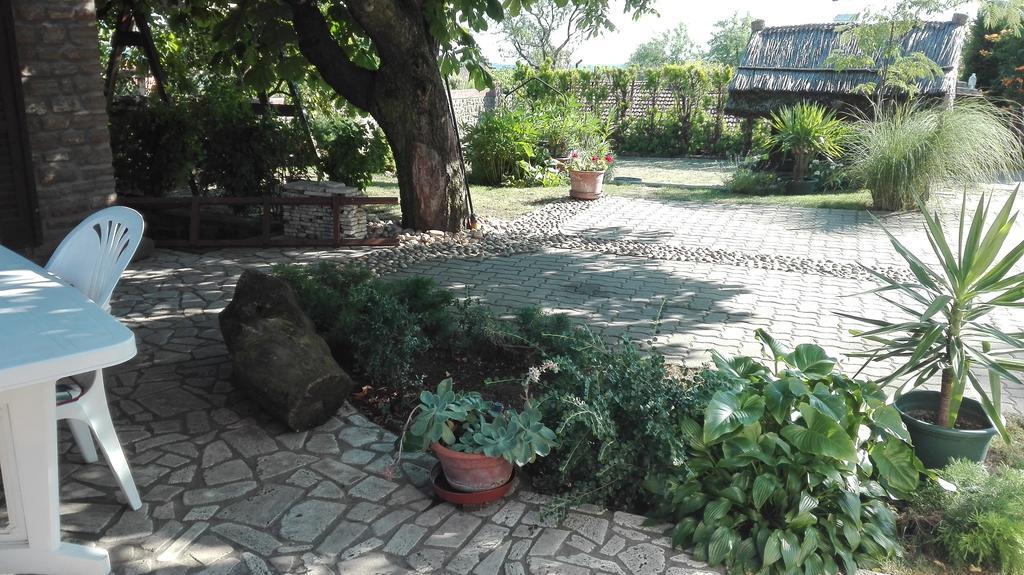 Echo Apartman Tihany Exterior foto